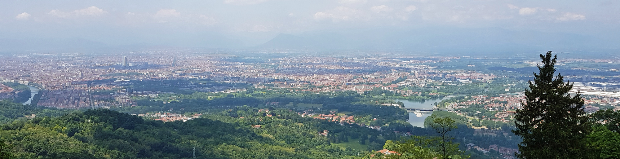 OverlookFromBasilica_5_Sassi–Superga_May2019_skaliert_abgeschnitten