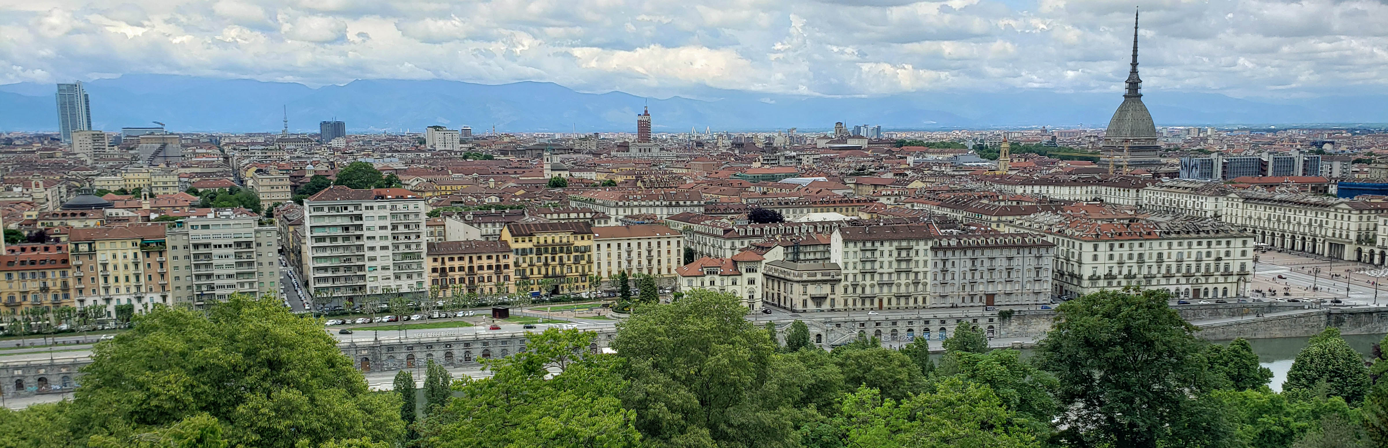 Turin_OverlookFromChiesaDeiCapuccini_1_skaliert_abgeschnitten